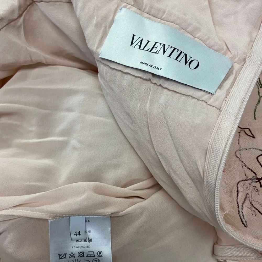 VALENTINO Runway Ricamato Embroidered Tiered Ruffle V-Neck Maxi Gown 44IT 8 US M - Picture 7 of 8